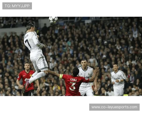 足坛巨星的环球旅行：探索足球名将私下的度假胜地与文化体验